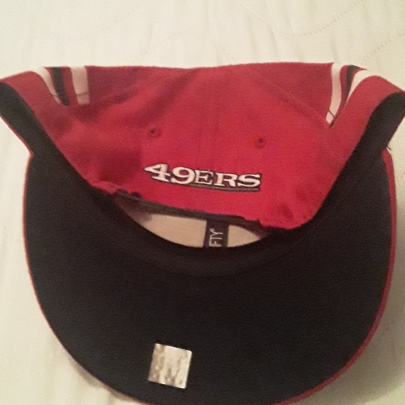 49ers Hat - Picture 3 of 4